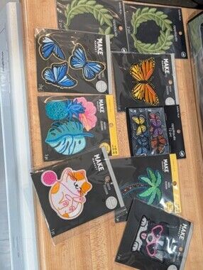 MAKE Market Tropical Pineapple & Monstera Iron-On Patch Set - Teal, Blue, Pink